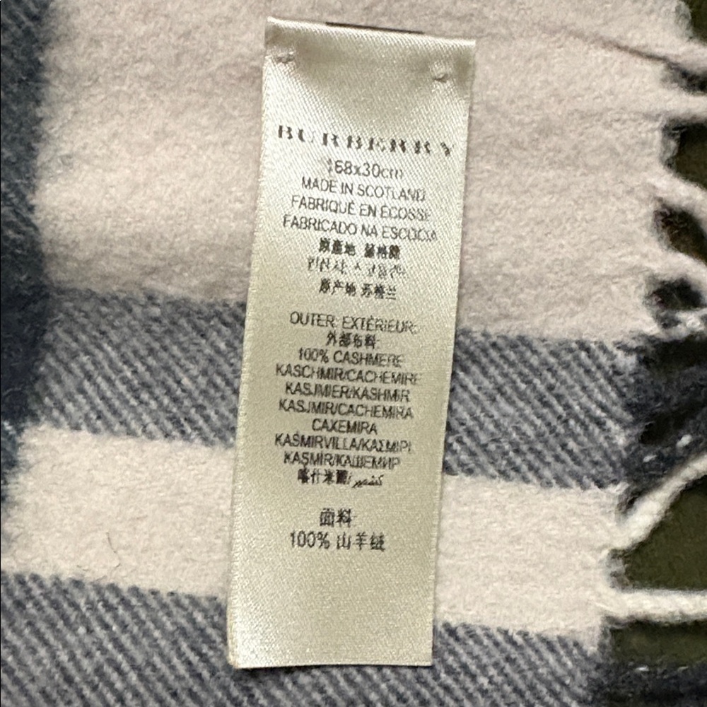 Burberry Check Cream Cashmere Scarf - Picture 2 of 3